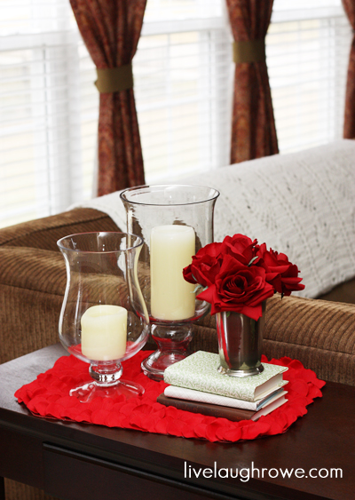 DIY Rose Petal Placemat with livelaughrowe.com #tutorial #craft #valentines brightened_llr web